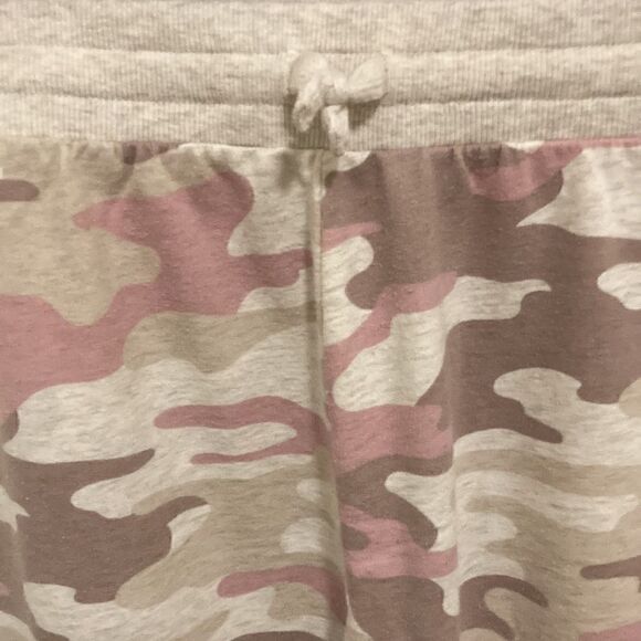 Z Supply Girls Camo Jogger. Size Large (12-14). - Picture 2 of 6